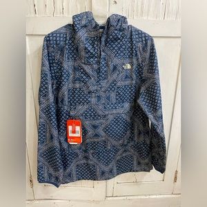 North face hooded half zip pullover Fanorak blue and white